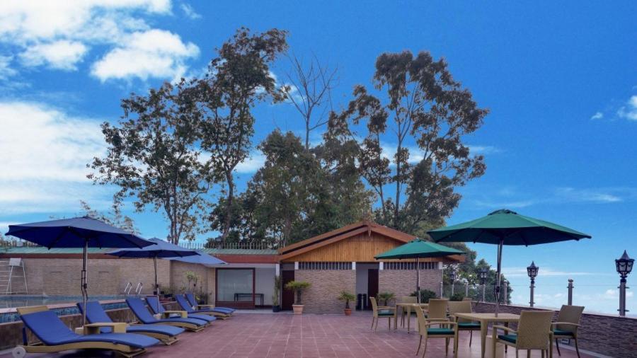 Sobralia Casino Resort & Spa Namchi Bagian luar foto