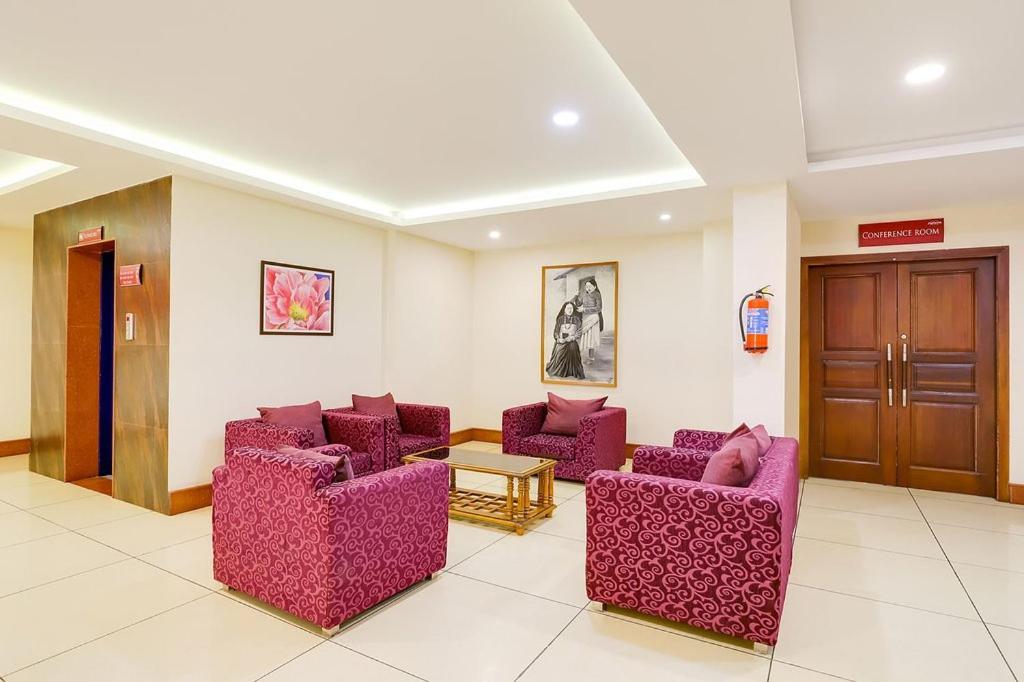 Sobralia Casino Resort & Spa Namchi Bagian luar foto