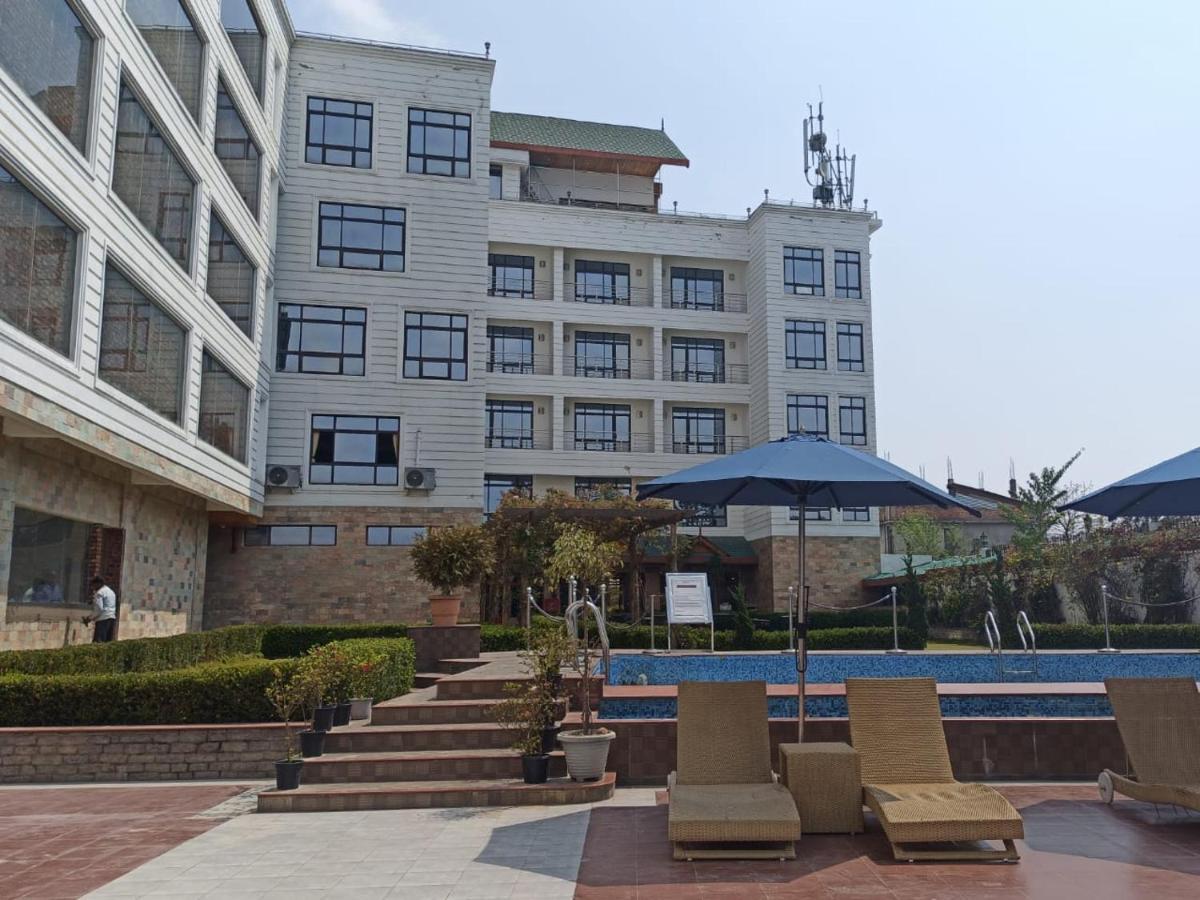 Sobralia Casino Resort & Spa Namchi Bagian luar foto